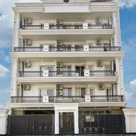 Anandam Club House Aparthotel Gurgaon Exterior foto