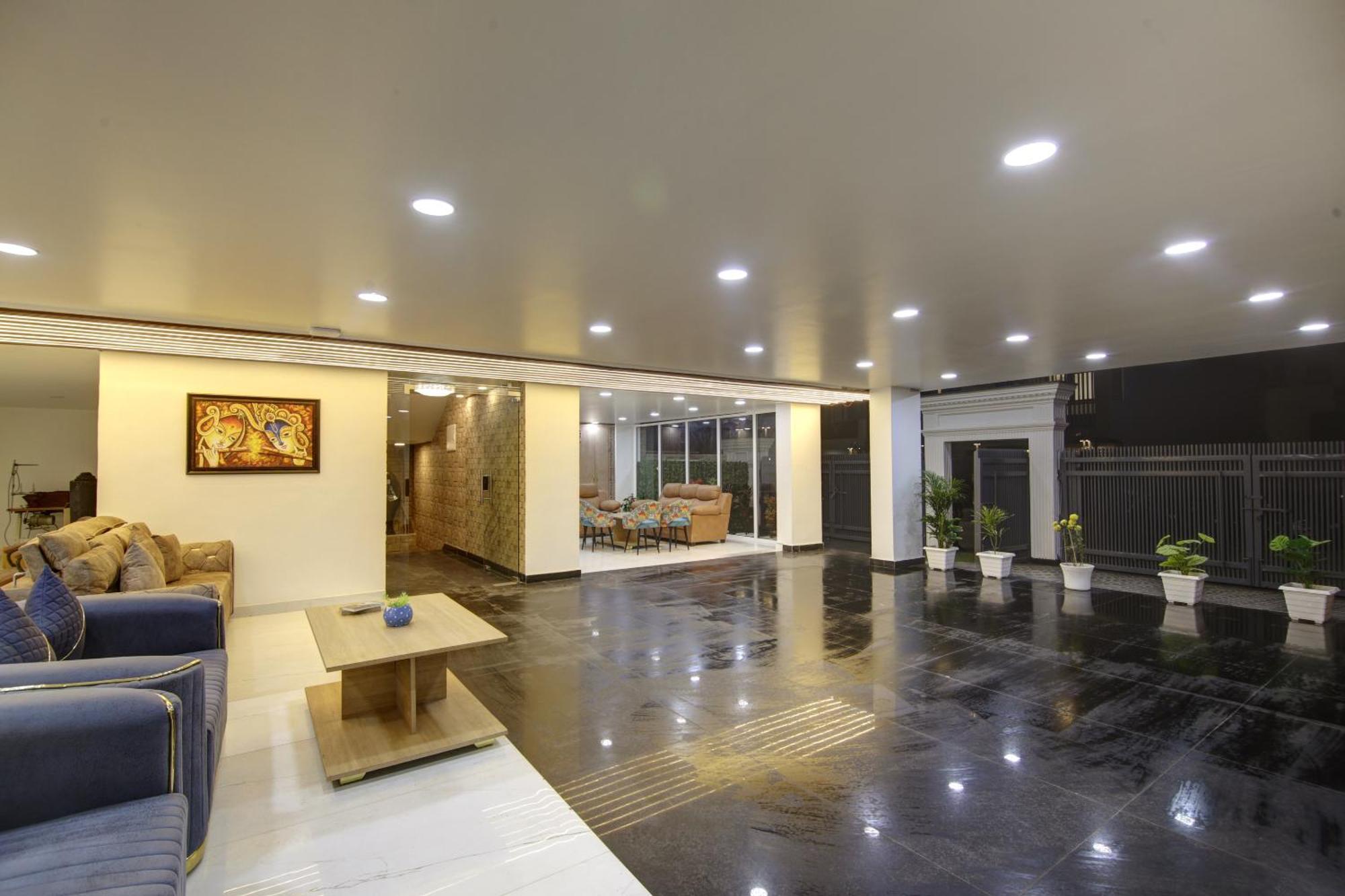Anandam Club House Aparthotel Gurgaon Exterior foto