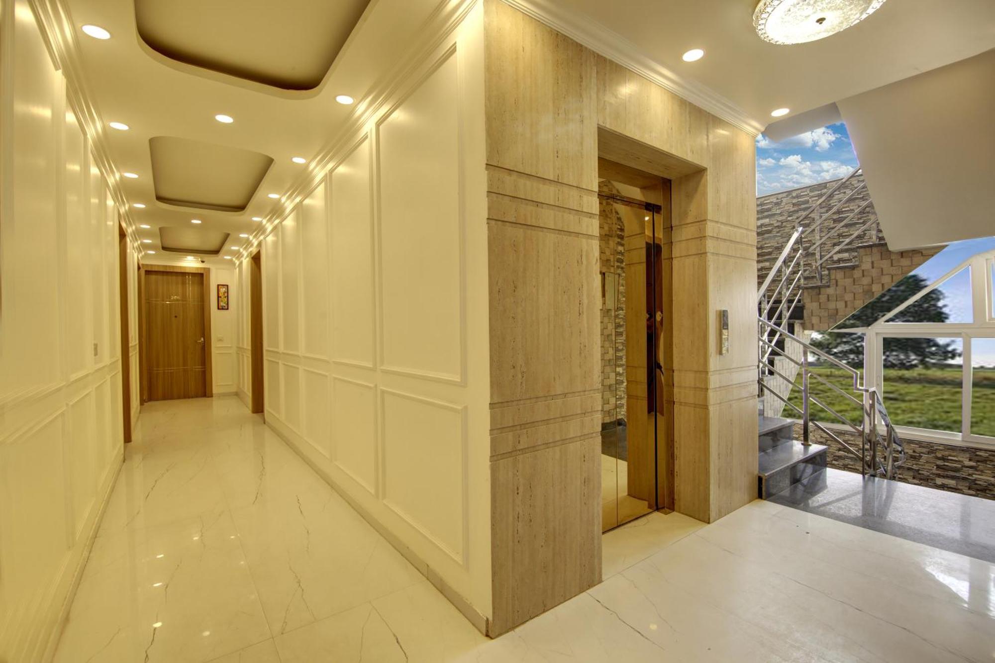 Anandam Club House Aparthotel Gurgaon Exterior foto